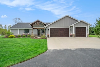 2934 Woodhams Ave, Portage, MI 49002