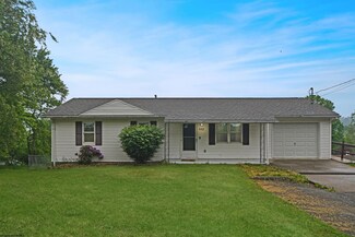 522 Cherokee Dr, Morgantown, WV 26508
