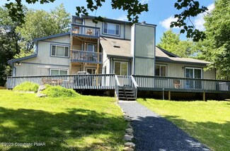 196 Beaver Dam Rd, Long Pond, PA 18334