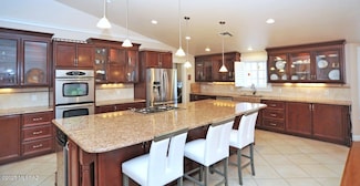 2541 E Kleindale Rd, Tucson, AZ 85716