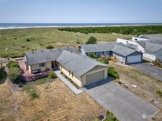 19409 K Place, Long Beach, WA 98631