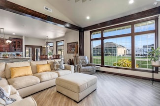 3017 N Road 56, Pasco, WA 99301