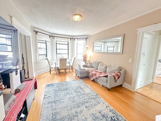 120 Riverway Unit 12, Boston, MA 02215