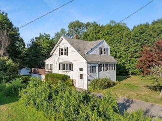 74 Gay St, Westwood, MA 02090
