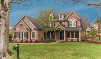 3 Heather Hill Ln, Saint Louis, MO 63132