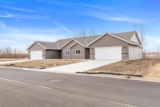 1231 21st St SW, Faribault, MN 55021