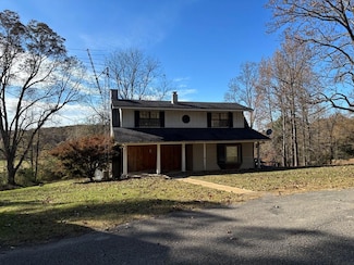 4765 Shady Grove Rd, Paris, TN 38242