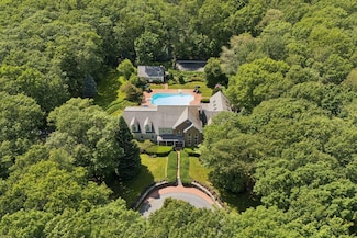30 Plymouth Dr, Saco, ME 04072