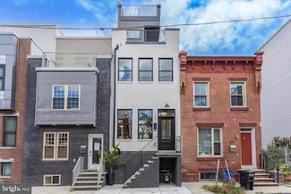 1233 N Myrtlewood St, Philadelphia, PA 19121