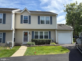 113 Megan Cir, Chalfont, PA 18914