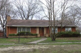 309 E Market St, Tampico, IL 61283