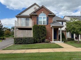 3541 Oakmonte Blvd, Rochester, MI 48306