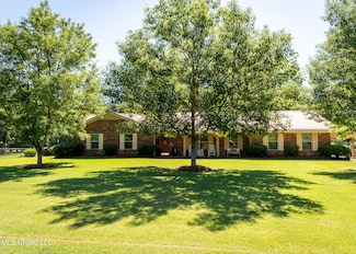 126 Shenandoah Ln, Florence, MS 39073