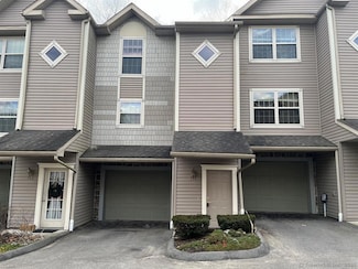 19 Hawthorne Dr Unit 134, New London, CT 06320