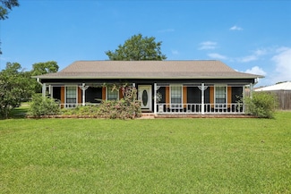 817 Norbert St, Bridge City, TX 77611