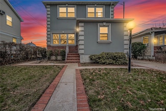 243-25 132nd Rd, Jamaica, NY 11422