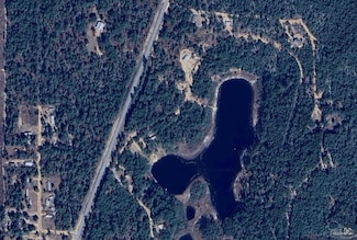 11 Payne Lake 11th St, Chipley, FL 32428