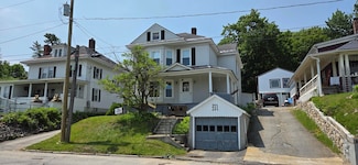 307 Penobscot St, Rumford, ME 04276