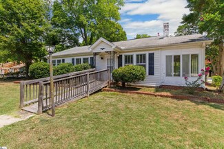 313 E Florida St, Clinton, SC 29325