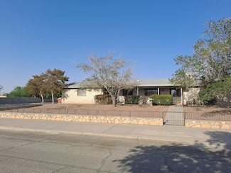 2144 Woodside Dr, El Paso, TX 79925