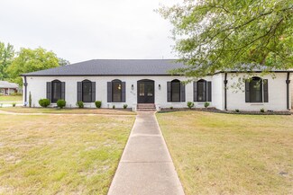6270 Quince Rd, Memphis, TN 38119