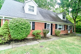 7353 Grandview Dr, Indianapolis, IN 46260