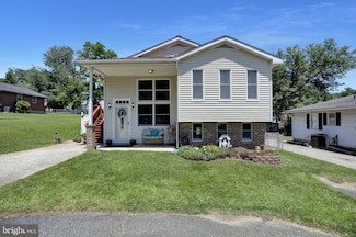 1814 Putty Hill Ave, Parkville, MD 21234