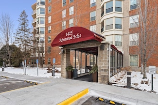 1425 W 28th St Unit 510, Minneapolis, MN 55408
