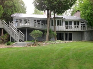 385 S Lake Huron Shore Dr, Harrisville, MI 48740