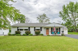 25205 Randolph Rd, Bedford, OH 44146