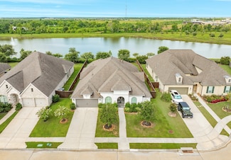 10314 Granite Ct, Iowa Colony, TX 77583