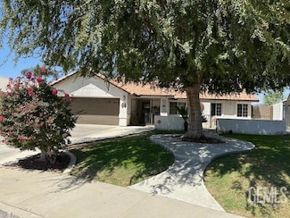 9306 Vista Colina Dr, Bakersfield, CA 93306