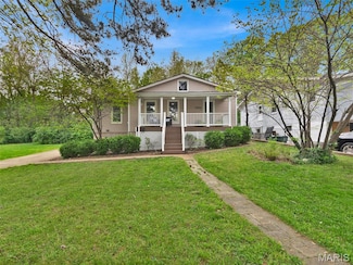 7552 Weaver Ave, Saint Louis, MO 63143