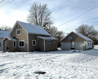610 Maple St, Saint Louis, MI 48880