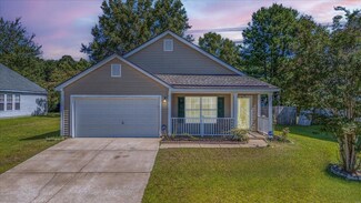 1006 Golden Aspen Dr, Moncks Corner, SC 29461