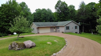 233990 Nicole Ln, Birnamwood, WI 54414