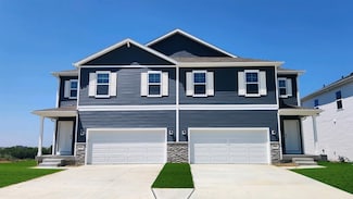 703 Thomas St, Tiffin, IA 52340