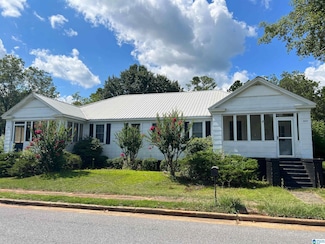 309 W Parkway Ave, Talladega, AL 35160
