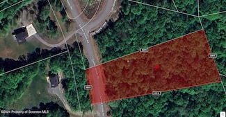 326 Summit Woods Rd, Roaring Brook Township, PA 18444