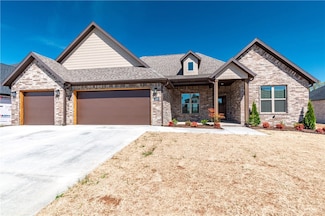 1200 Carrara St, Springdale, AR 72762