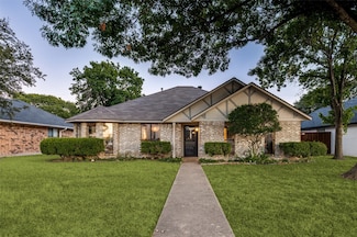 212 Solon Rd, Waxahachie, TX 75165