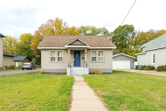 2712 3rd St, Eau Claire, WI 54703