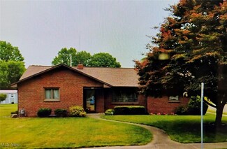 221 Superior Ave, Dover, OH 44622