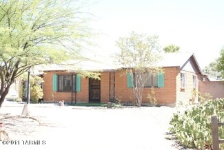 6240 E 2nd St, Tucson, AZ 85711