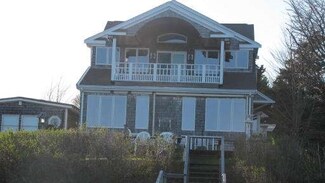 214 Cadmans Neck Rd, Westport, MA 02790