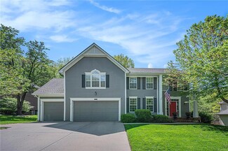 10119 River Hills Dr, Kansas City, MO 64152