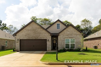 305 Keller Dr, Hazel Green, AL 35750
