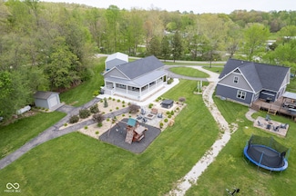 9548 E Northshore Dr, Unionville, IN 47468