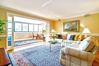 2 Hawthorne Place Unit 14A, Boston, MA 02114