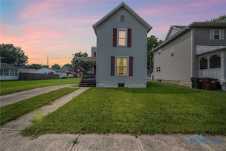 379 N Sandusky St, Tiffin, OH 44883